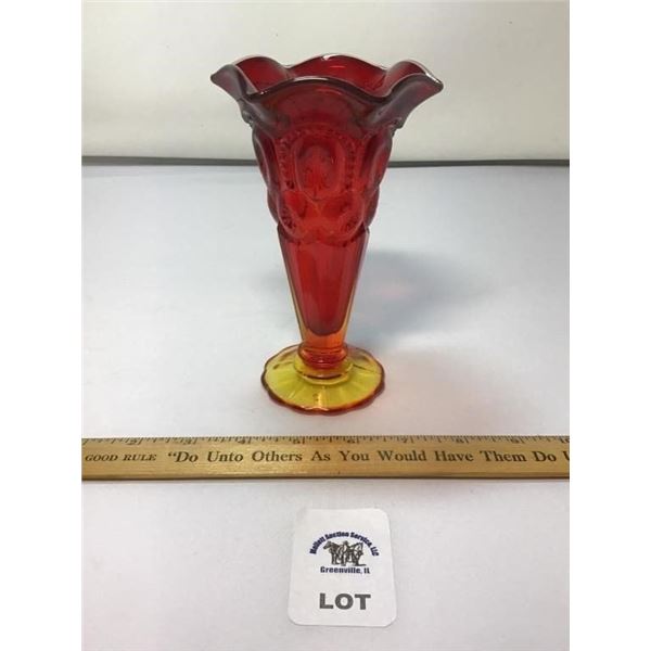 L E SMITH VINTAGE MOON & STARS AMBERINA FLAT