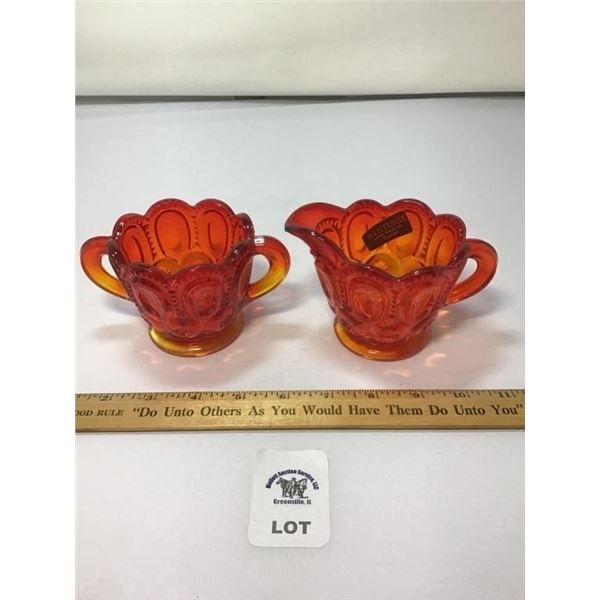 L E SMITH VINTAGE MOON & STARS AMBERINA CREAMER &