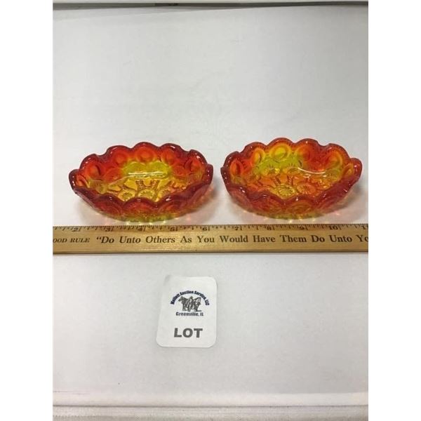L E SMITH VINTAGE MOON & STARS AMBERINA ASHTRAYS