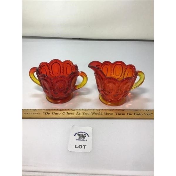L E SMITH VINTAGE MOON & STARS AMBERINA CREAMER