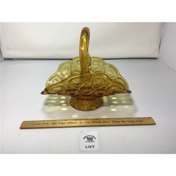 L E SMITH VINTAGE MOON & STARS AMBER GLASS BASKET
