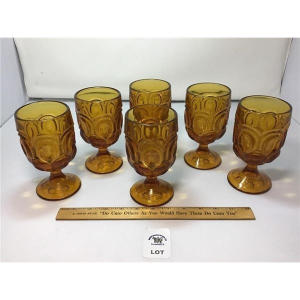 L E SMITH VINTAGE MOON & STARS AMBER GLASS