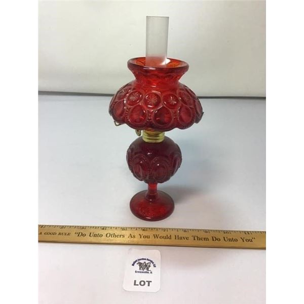 L E SMITH VINTAGE MOON & STARS RED GLASS MINI OIL