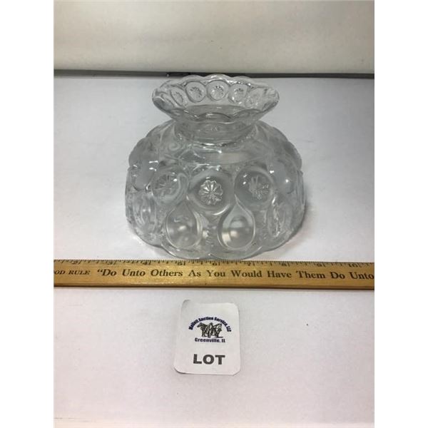 L E SMITH VINTAGE MOON & STARS CLEAR GLASS LAMP