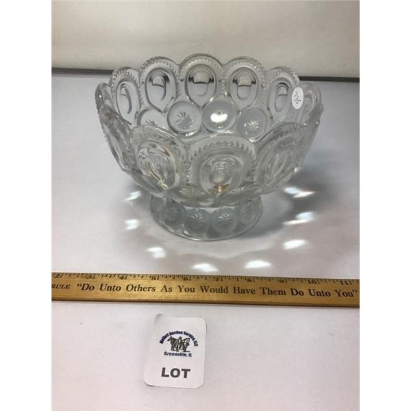 L E SMITH VINTAGE MOON & STARS CLEAR GLASS FOOTED