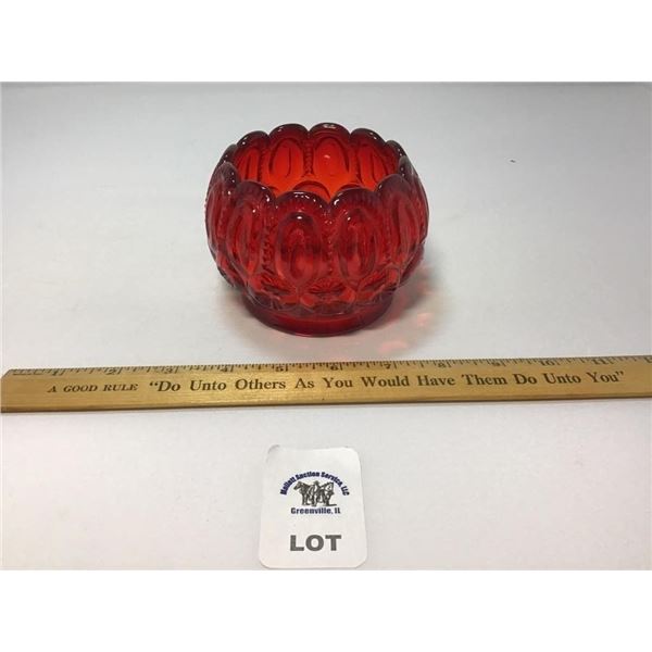 L E SMITH VINTAGE MOON & STARS RED GLASS PETAL