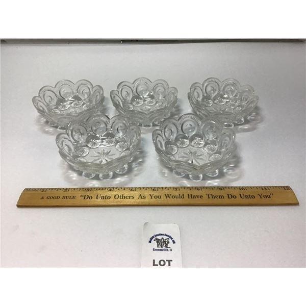 L E SMITH VINTAGE MOON & STARS CLEAR GLASS BERRY