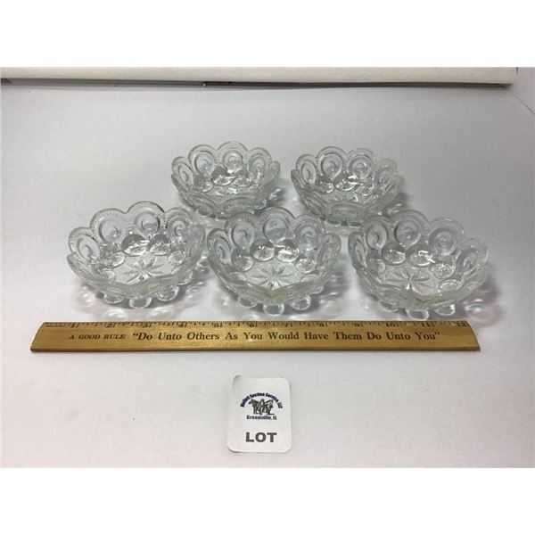 L E SMITH VINTAGE MOON & STARS CLEAR GLASS BERRY