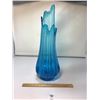 Image 1 : L E SMITH VINTAGE BLUE PEACOCK  ART DECO VASE 20