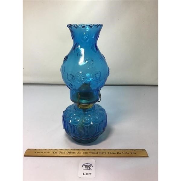 L E SMITH VINTAGE MOON & STARS DEEP BLUE OIL LAMP