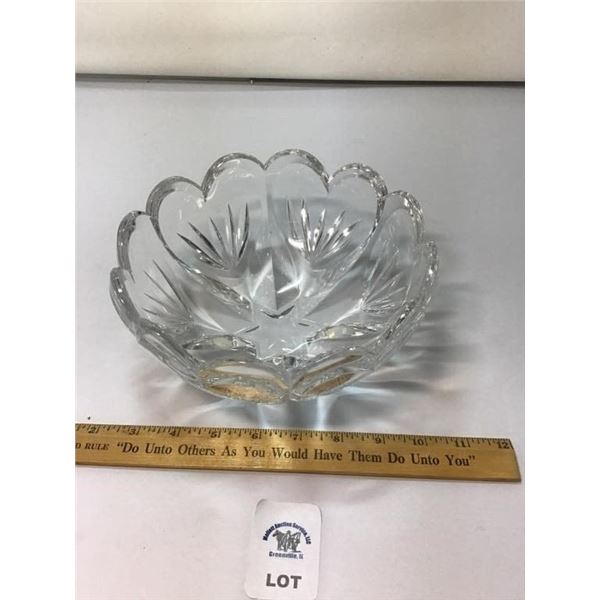 VINTAGE WATERFORD CRYSTAL BOWL- VALENTINES HEARTS