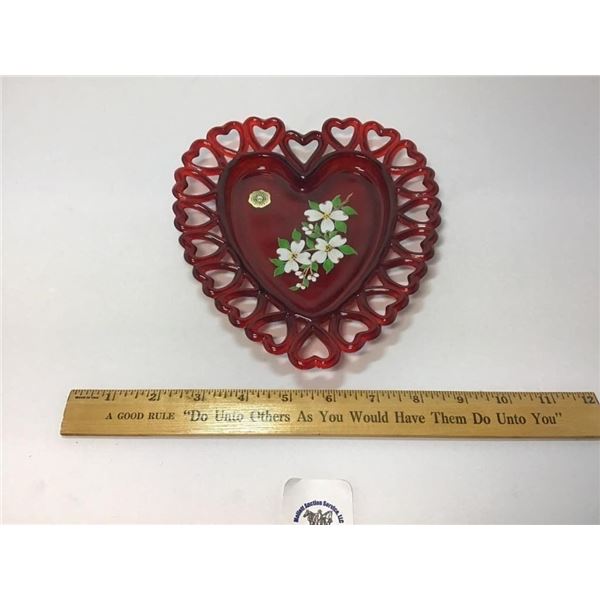 WESTMORELAND GLASS HEART TRAY