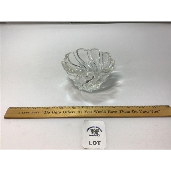 MIKASA SWIRL GLASS CANDY DISH