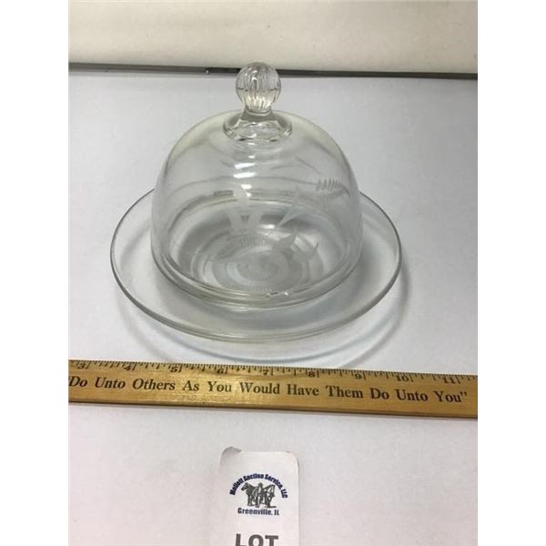 MERCARI COVERED BUTTER DISH  CHIPPED ON BOTTOM