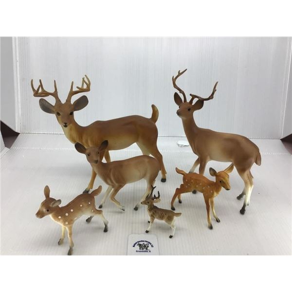 VINTAGE HARD PLASTIC DEER FIGURES