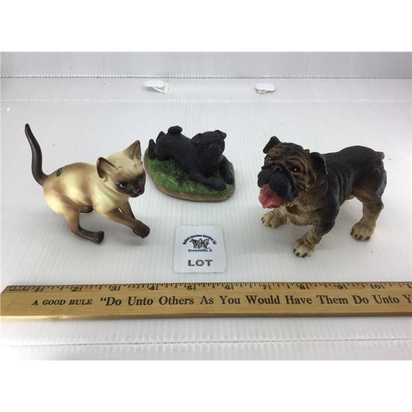 3 ANIMAL FIGURINES