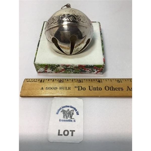 2001 WALACE BLL ORNAMENT