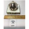 Image 1 : 2001 WALACE BLL ORNAMENT