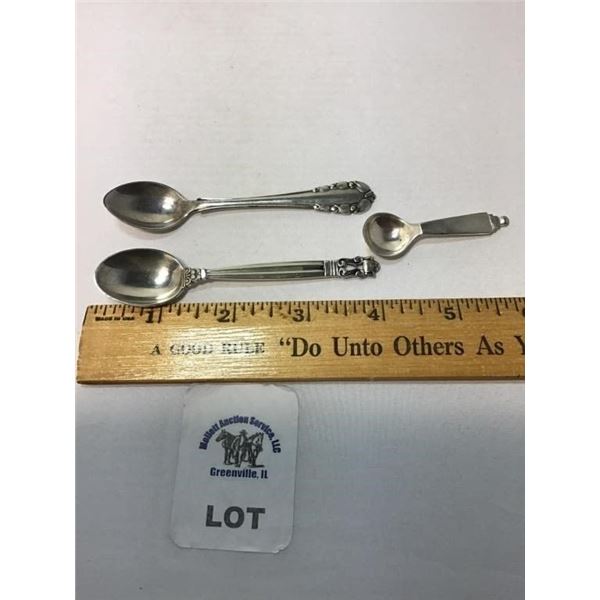 JENSEN STERLING PRESERVE AND SALT SPOONS