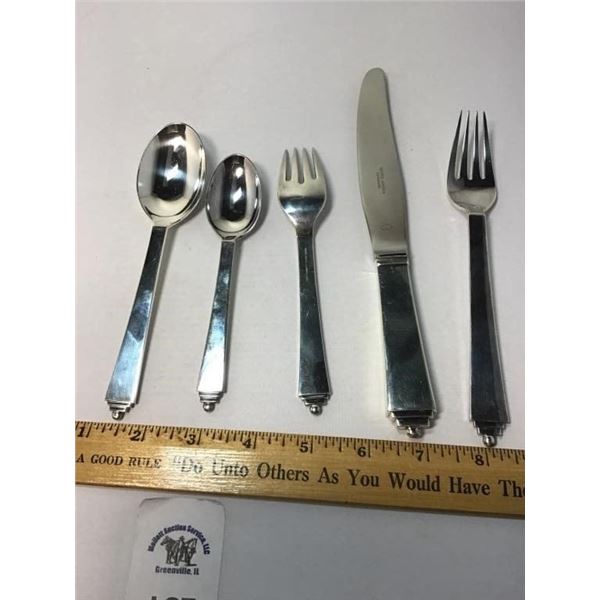 JENSEN FLATWARE PYRAMID