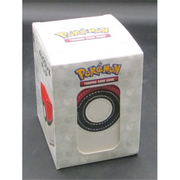 Pokemon Deck Box: Alcove Flip - Pokeball