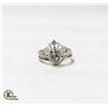 Image 1 : NEW I LOVE YOU RING WITH A TIARA STYLE LOOK - SIZE