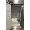 Image 2 : ARTIC AIR MODEL AR49EZ STAINLESS DOUBLE DOOR COMMERCIAL REFRIGERATOR