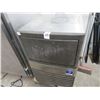 Image 1 : Manitowoc QM45A 45 Lb. Cap Backbar Ice Machine