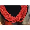 Image 2 : 6 STRAND RESIN  NECKLACE