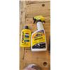 Image 8 : ASSORTED AUTOMOTIVE CLEANING SUPPLIES AND MISC