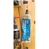 Image 8 : THREE CAULKING GUNS, CASKET MAKER, LITHIUM GREASE AND OTHER