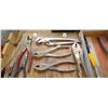 Image 6 : VARIOUS PLIERS