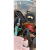 Image 5 : CONTAINER WITH ASSORTED STRAPS