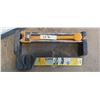 Image 1 : TILE CUTTER