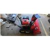 Image 28 : HONDA HS 624 24" SNOW BLOWER - HYDROSTATIC - ON TRACKS - EXCELLENT CONDITION