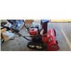 Image 9 : HONDA HS 624 24" SNOW BLOWER - HYDROSTATIC - ON TRACKS - EXCELLENT CONDITION