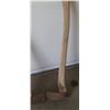 Image 3 : COMPOSITE HANDLE AXE AND WOOD HANDLED AXE