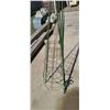 Image 1 : FOUR VERTICALE TOMATO CAGES