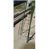 Image 3 : FOUR VERTICALE TOMATO CAGES