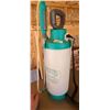 Image 5 : PORTABLE SPRAYER - HAS POISON IN BOTTLE DON’T DRINK