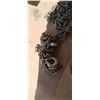 Image 5 : THREE SHORT MEDIUM CHAINS