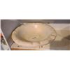 Image 1 : 12 INCH WASH BASIN