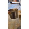 Image 3 : 3 COOKING POTS AND MISC