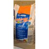 Image 6 : QUANTITY OF CLEANING SUPPLIES