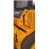 Image 12 : 36 INCH PLASTIC JD 850J  REMOTE CONTROLLED DOZER C/W CHARGER, REMOTE CONTROL, BATTERY MISSING