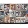 Image 16 : 70 Wayne Gretzky Hockey Cards Framed