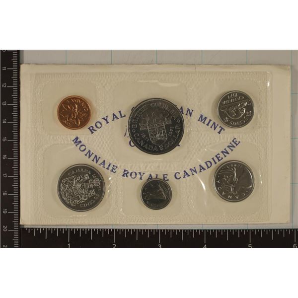1971 CANADA UNC SET WITH ENVELOPE