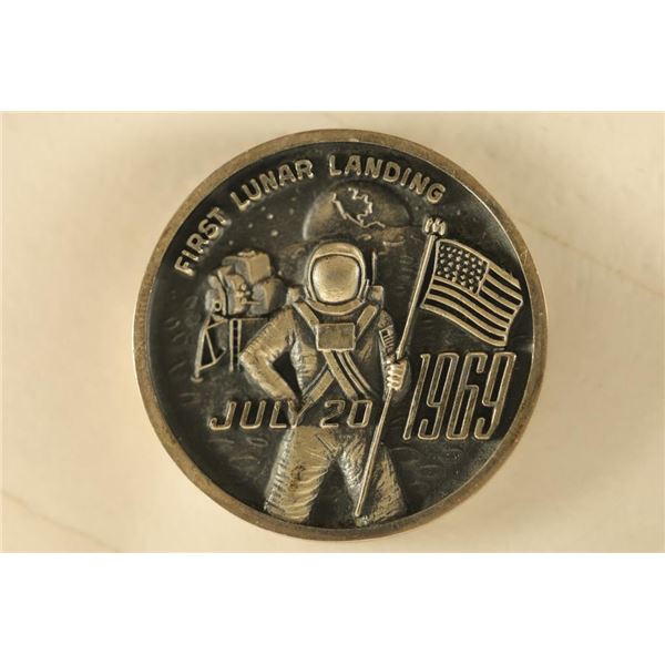 .52 TROY OZ. STERLING SILVER APOLLO 11 ROUND