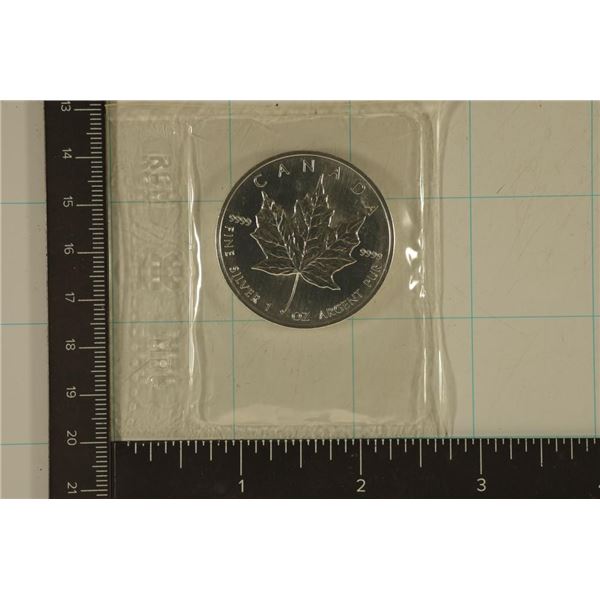 1990 CANADA SILVER $5 MAPLE LEAF UNC COIN