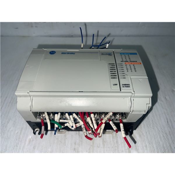 Allen-Bradley #1764-24BWA SER B REV A MicroLogix 1500 Base Unit